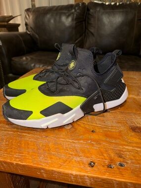 Nike Air Huarache Drift Black White Volt Men’s
